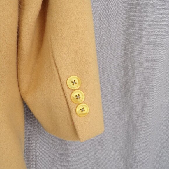 L.L. Bean Vintage Women's Blazer Jacket Wool/Cashmere Size 12P Two Button USA - Picture 5 of 9